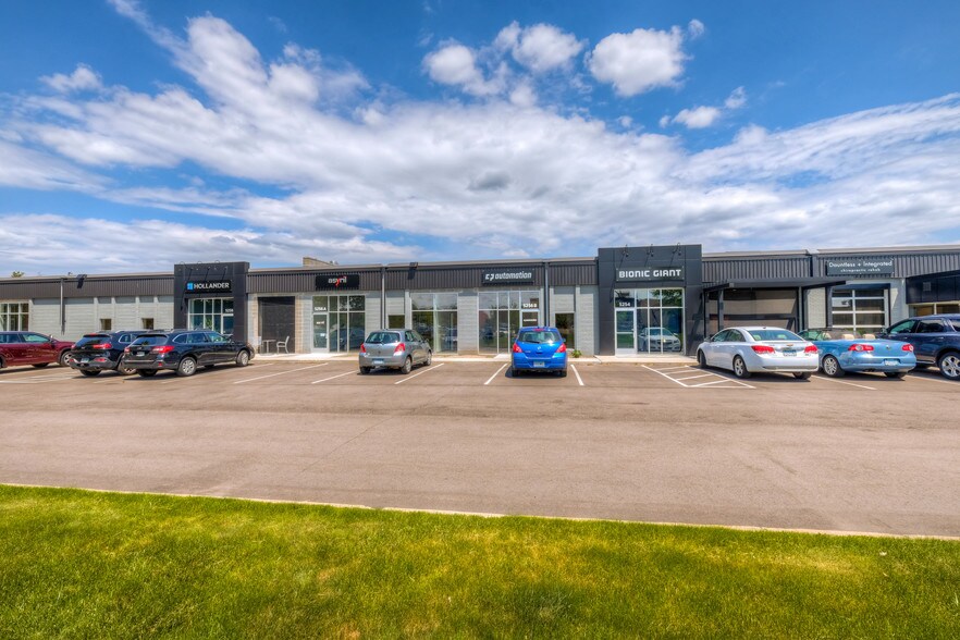 More Photos Of 5250-5280 W 74th St, Edina Light Distribution For Lease