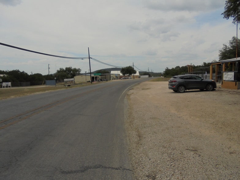 More Photos Of 10877 Park Road 37, Lakehills Storefront Retail Office For Lease