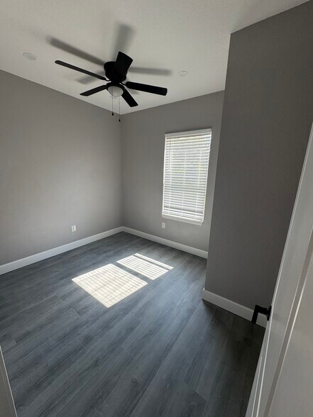 More Photos Of 136 Jack Pine St, Lake Wales Specialty For Sale