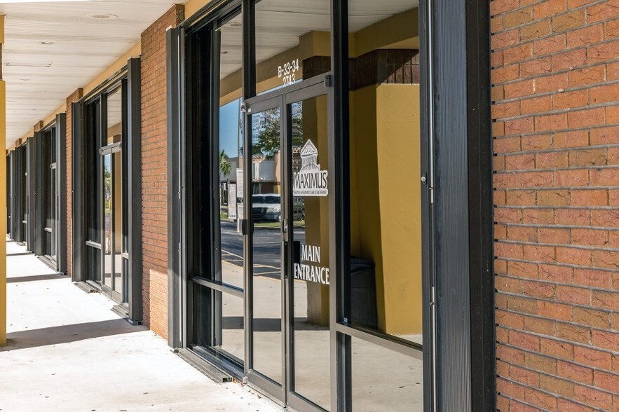 More Photos Of 2705-2819 Peters Rd, Fort Pierce Office For Lease