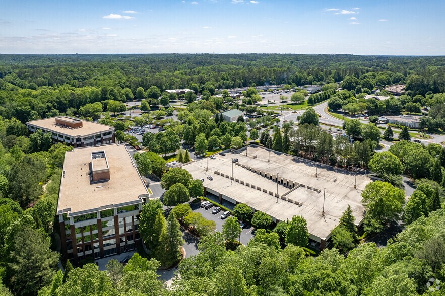 More Photos Of 3780 Mansell Rd, Alpharetta Unknown For Lease