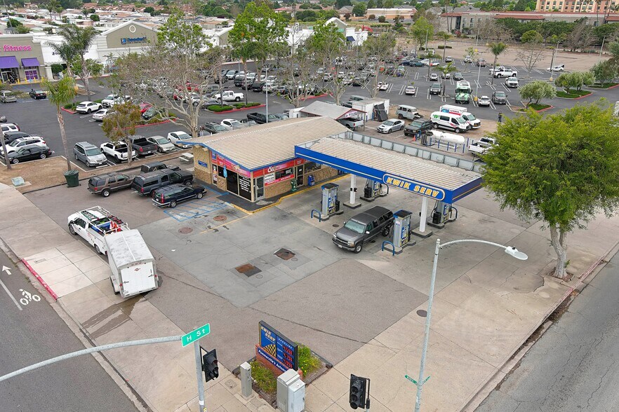 More Photos Of 1001 N H St, Lompoc Convenience Store For Sale
