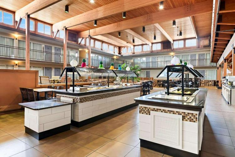 More Photos Of 3120 S Limit Ave, Sedalia Hospitality For Sale