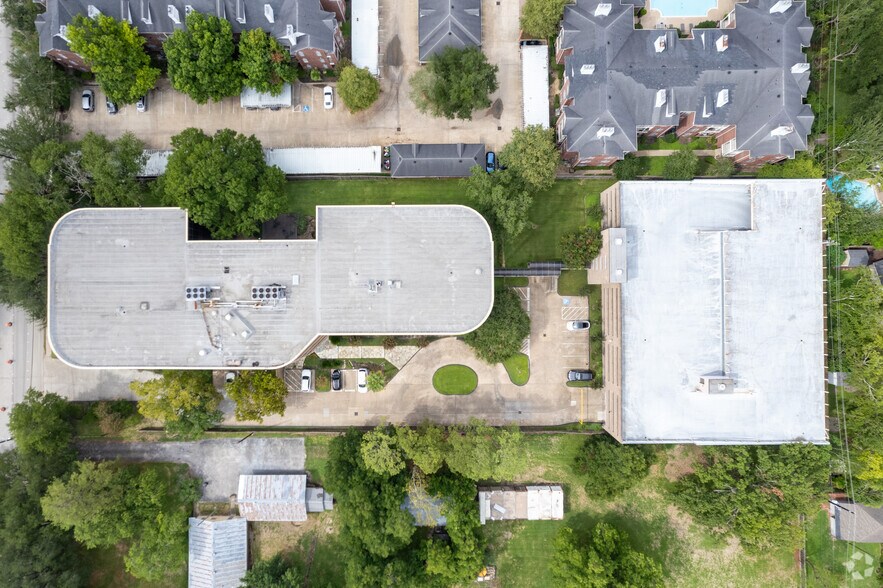 More Photos Of 1811 Bering Dr, Houston Office For Lease