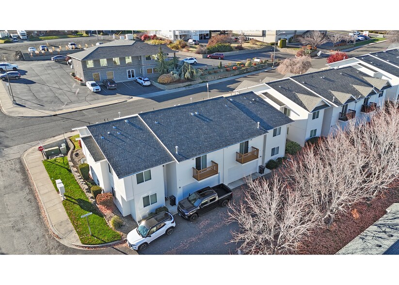 More Photos Of 3700 Carriage Park Ln, Yakima Apartments For Sale