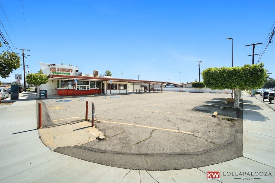 More Photos Of 14604 Pacific Ave, Baldwin Park Restaurant For Sale
