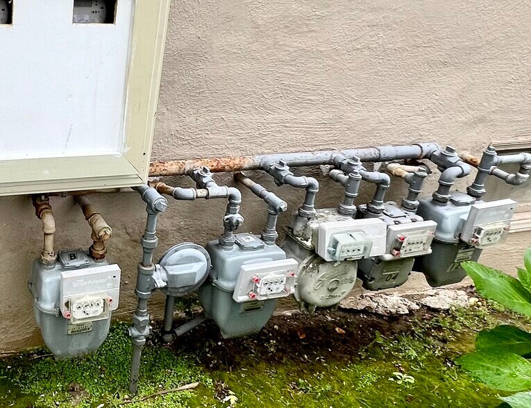 More Photos Of 126 N Ellsworth Ave, San Mateo Apartments For Sale