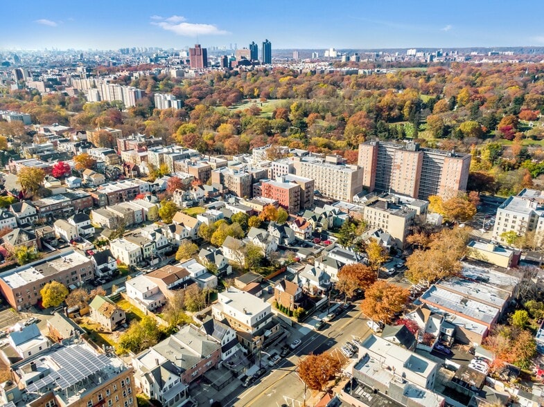 More Photos Of 668 E 222nd St, Bronx Religious Facility For Sale
