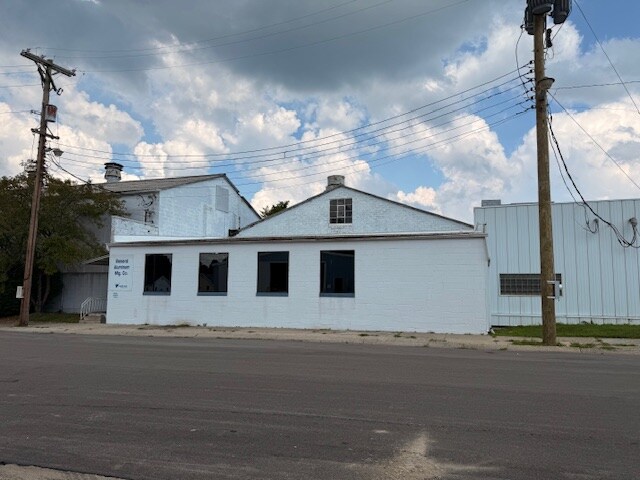 More Photos Of 1345 Henry St, Huntington Manufacturing For Sale