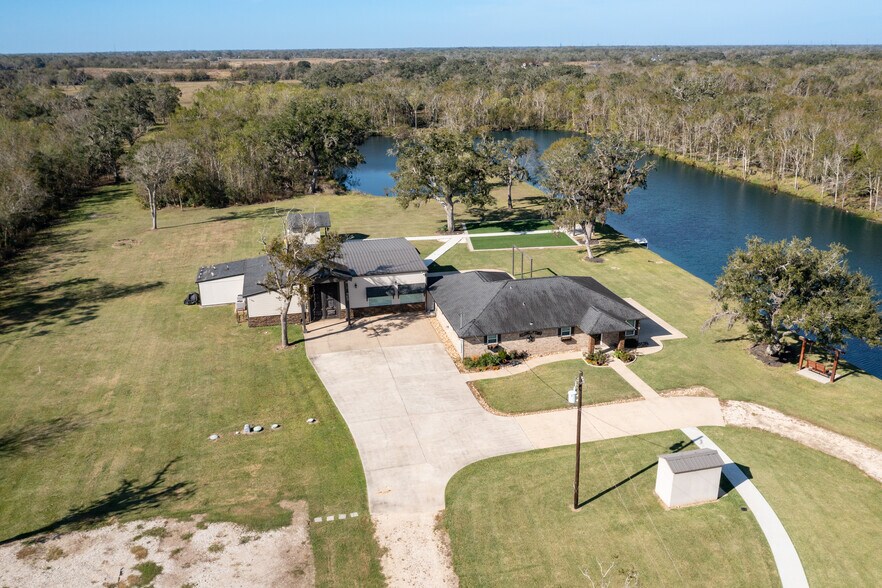 More Photos Of 3006 FM 521, Brazoria Land For Sale