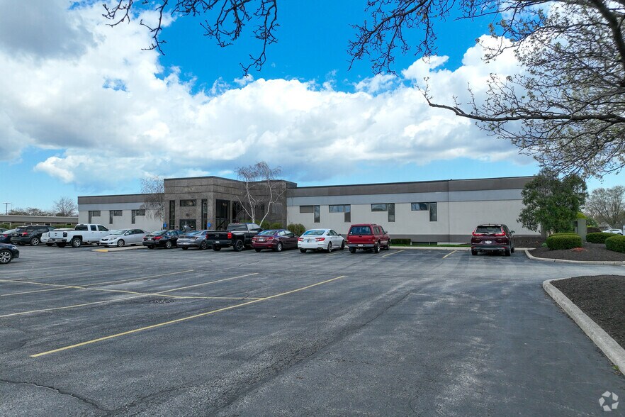 More Photos Of 9245 Calumet Ave, Munster Office For Lease