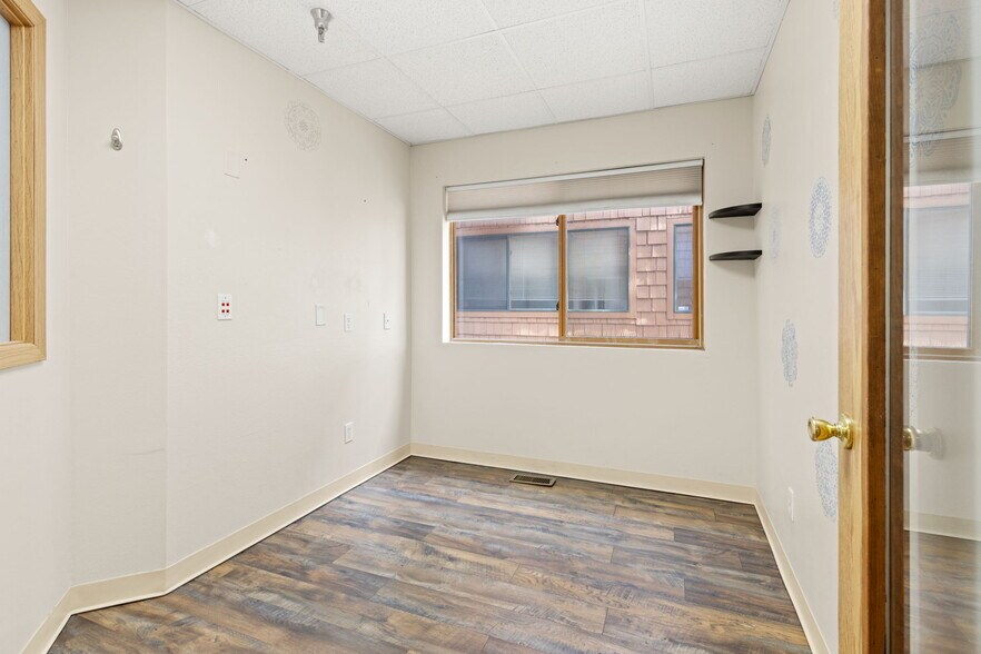 More Photos Of 3015 47th St, Boulder Medical For Lease