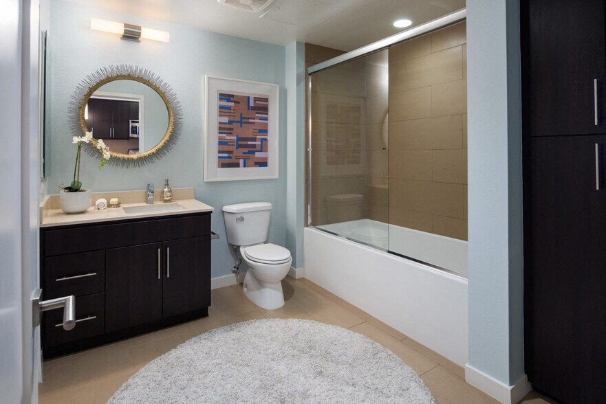 More Photos Of 13488 Maxella Ave, Marina Del Rey Apartments For Lease