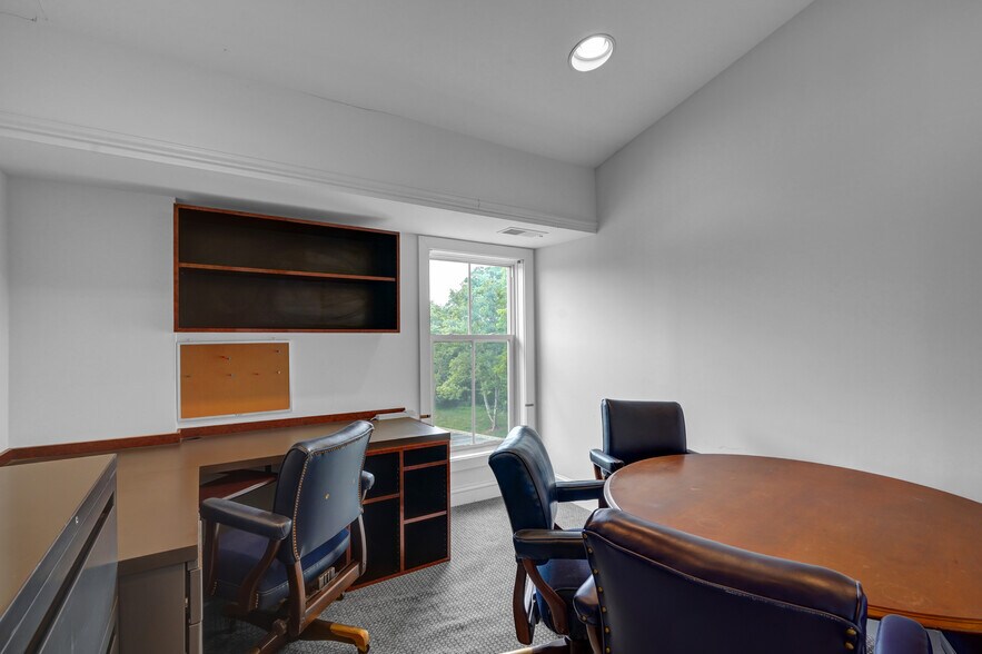 More Photos Of 1142-1148 Walker Rd, Great Falls Medical For Sale