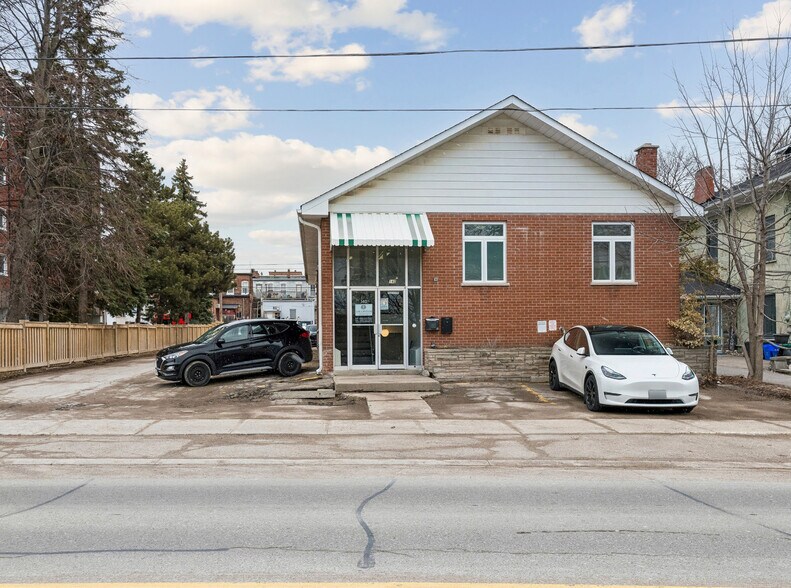 More Photos Of 140 Queen St, Clarington Religious Facility For Lease