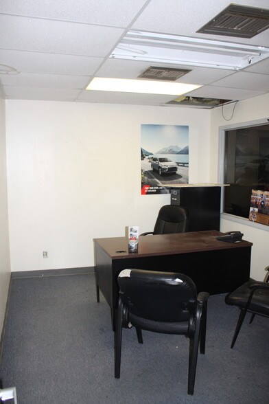 More Photos Of 3915 W Wall St, Midland Auto Dealership For Sale