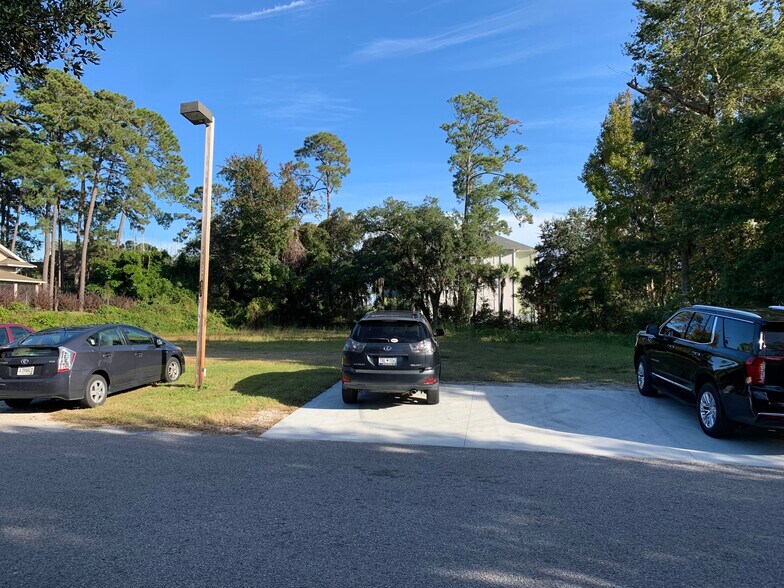More Photos Of 23 Moss Creek, Hilton Head Island Land For Sale