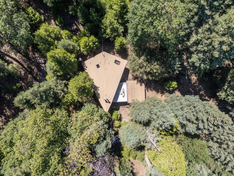 More Photos Of 32753 Birch Hill Rd, Palomar Mountain Freestanding For Sale