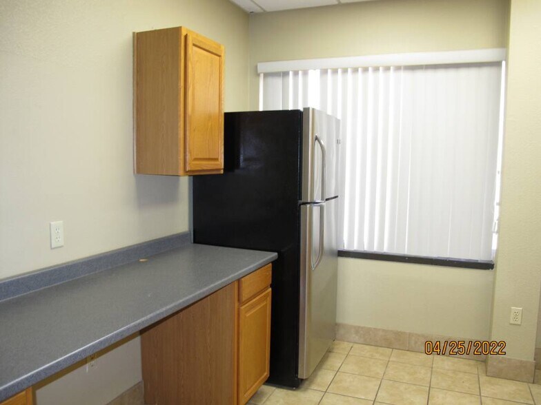 More Photos Of 4502 35th St, Orlando Office For Lease