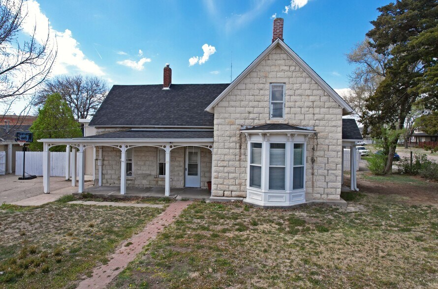 More Photos Of 521 N 1st St, Stockton Apartments For Sale