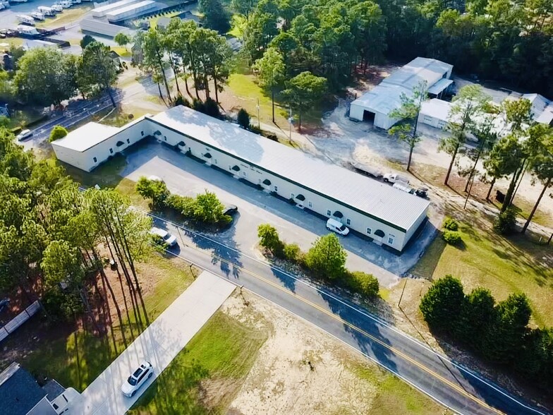 More Photos Of 3625 Murdocksville Rd, West End Showroom For Sale