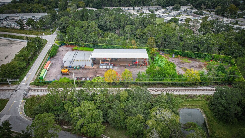 More Photos Of 5011 Vernon Rd, Jacksonville Manufacturing For Lease