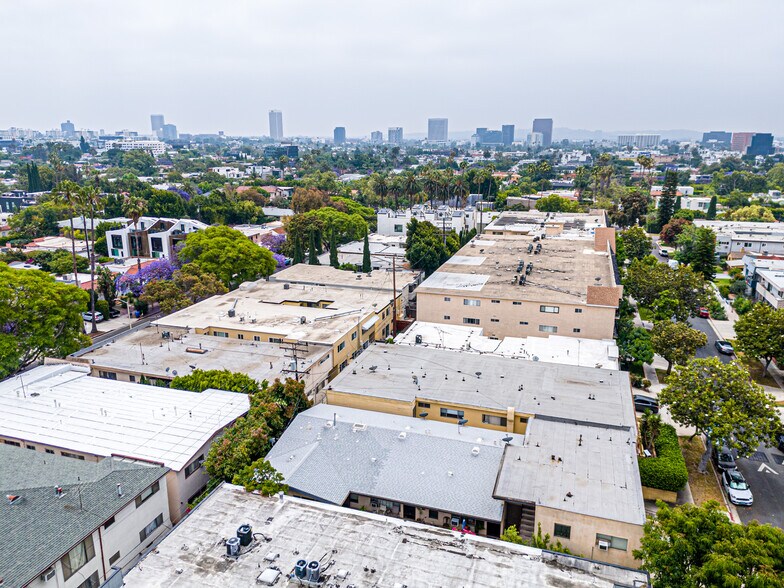 More Photos Of 553 N Flores St, Los Angeles Apartments For Sale