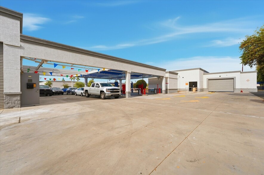 More Photos Of 615 W Ray Rd, Gilbert Carwash For Sale