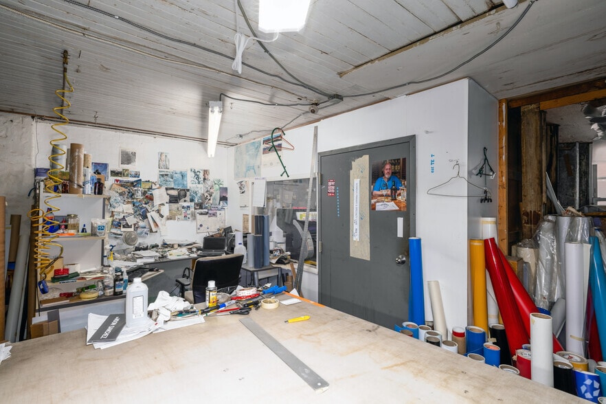 More Photos Of 1215 Race St, Philadelphia General Retail For Sale