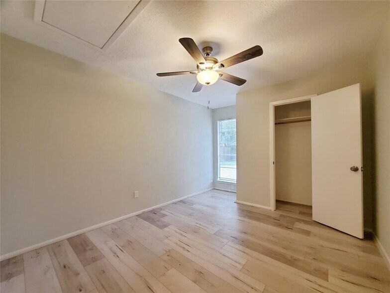 More Photos Of 19311-19315 Lazy Valley Dr, Katy Apartments For Sale