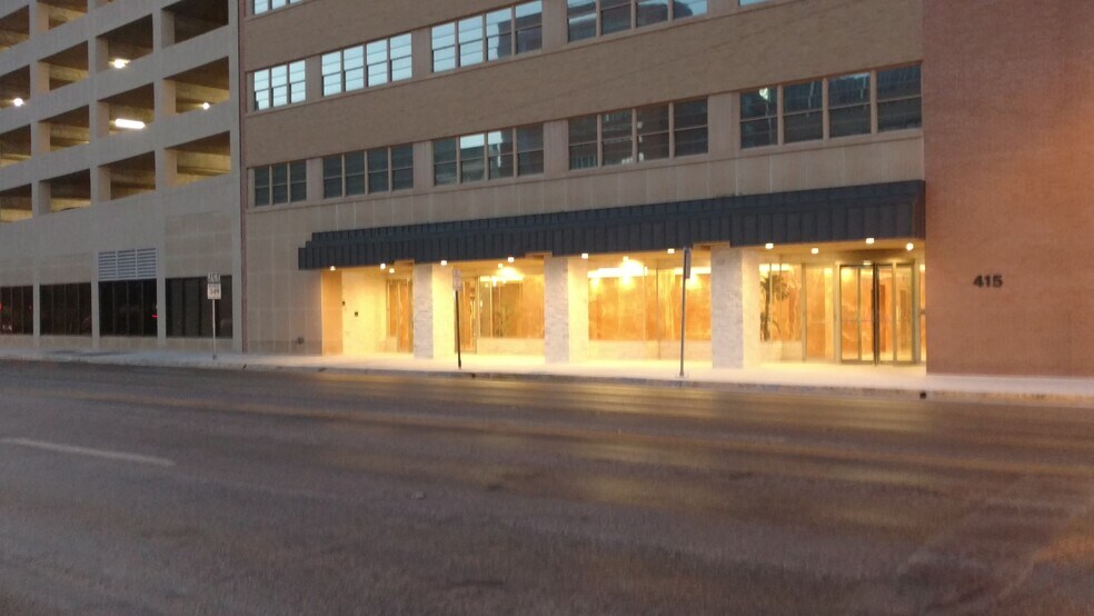 More Photos Of 415 W Wall St, Midland Office For Lease