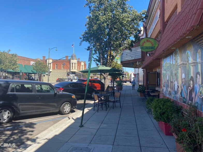 More Photos Of 974 E Main St, Santa Paula Restaurant For Sale