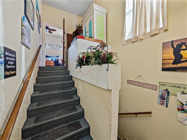 More Photos Of 135 S Central Ave, Bartow Storefront Retail Residential For Sale