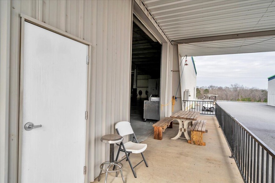 More Photos Of 441 Dunbar Rd, Warner Robins Warehouse For Sale
