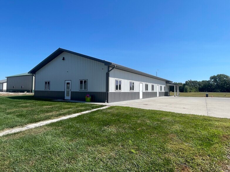 More Photos Of 109 N 23rd St, Dakota City Specialty For Sale