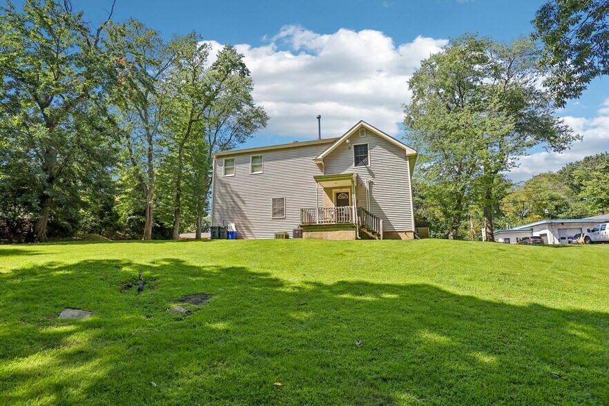 More Photos Of 841 Camden ave, Blackwood Warehouse For Sale