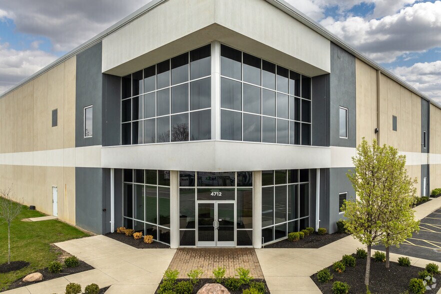 More Photos Of 4712 Poth Rd, Whitehall Warehouse For Lease