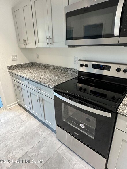 More Photos Of 619 Linwood Ave, Jacksonville Specialty For Sale