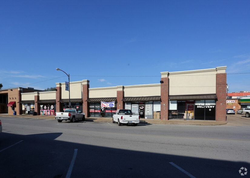 More Photos Of 209 N Ballard Ave, Wylie Storefront For Lease