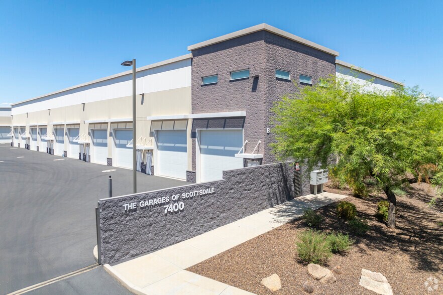 Primary Photo Of 7400 E Adobe Dr, Scottsdale Warehouse For Sale