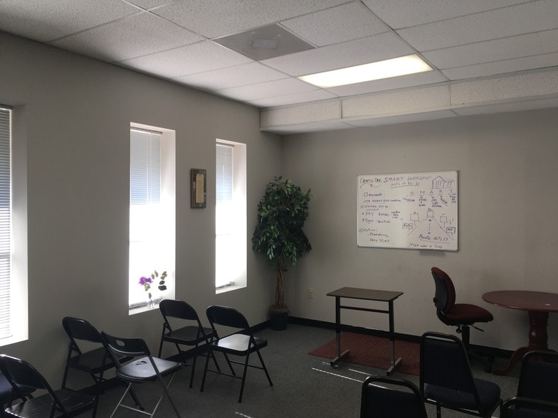 More Photos Of 6636 E WT Harris Blvd, Charlotte Light Distribution For Lease