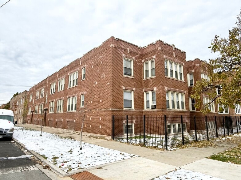 Primary Photo Of 6356 S Sacramento Ave, Chicago Apartments For Sale