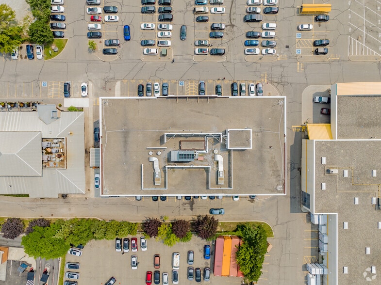 More Photos Of 60 Gillingham Dr, Brampton Office For Lease