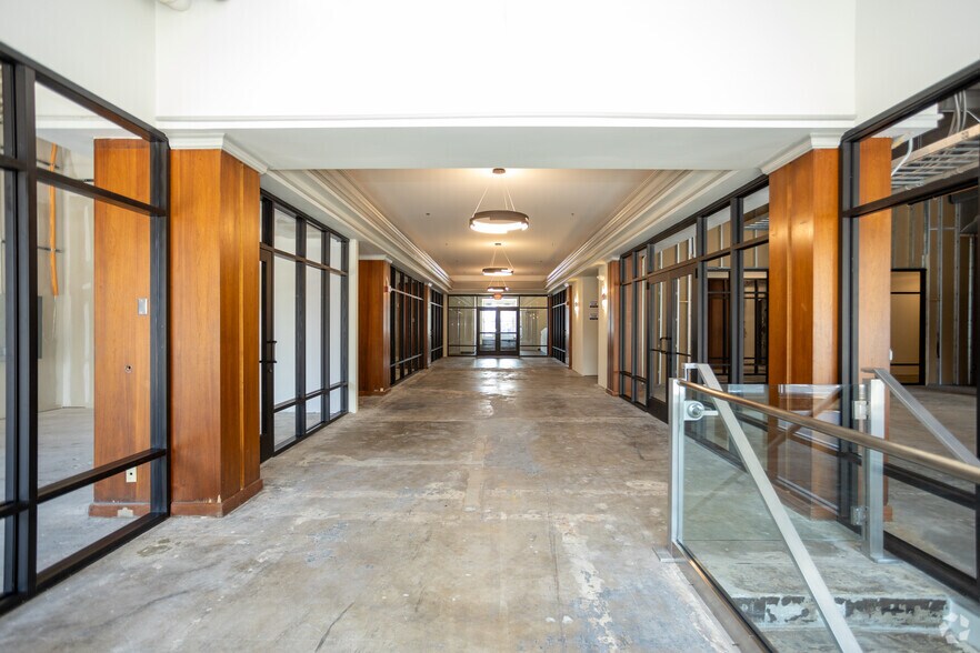 More Photos Of 127 N Elizabeth St, Lima Apartments For Lease