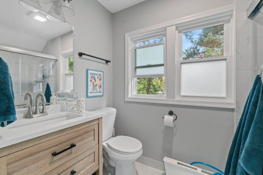 More Photos Of 711 Gladstone Ave, Baltimore Apartments For Sale