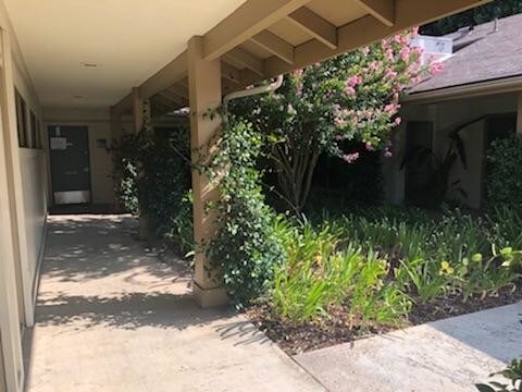 More Photos Of 675 W Foothill Blvd, Claremont Office For Lease