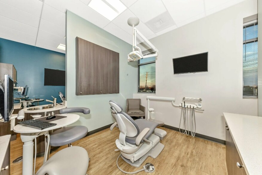 More Photos Of 6550 Mercantile Dr E, Frederick Medical For Sale