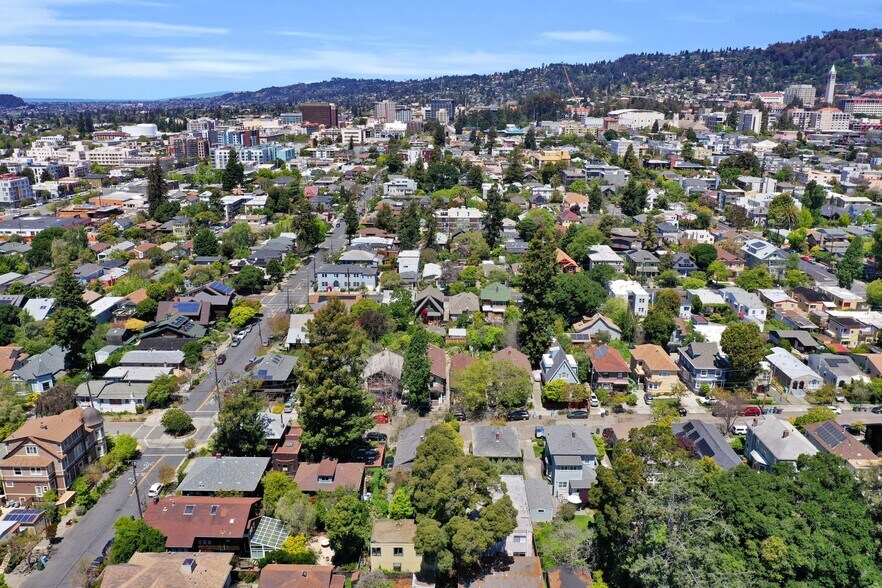 More Photos Of 2210-2212 Ward St, Berkeley Apartments For Sale