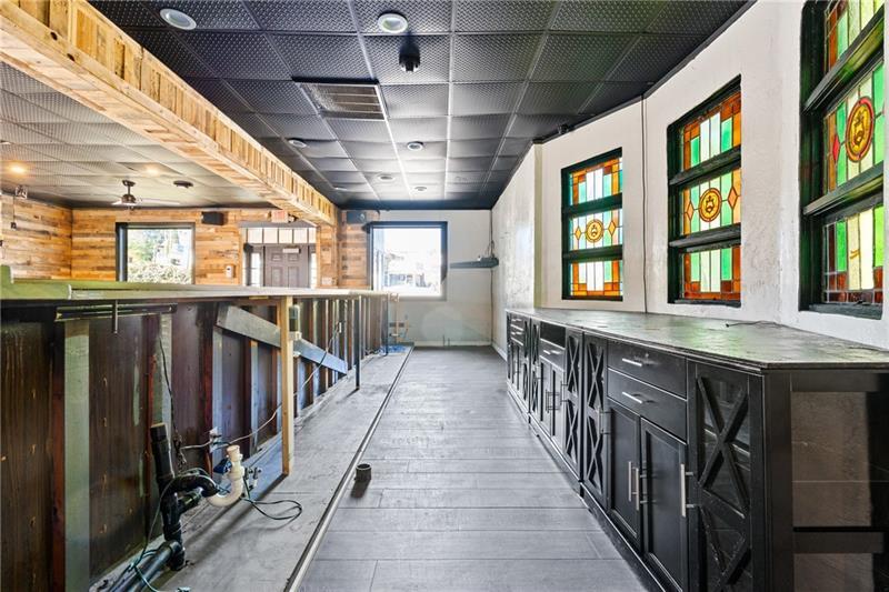 More Photos Of 2222 Freeport Rd, New Kensington General Retail For Sale