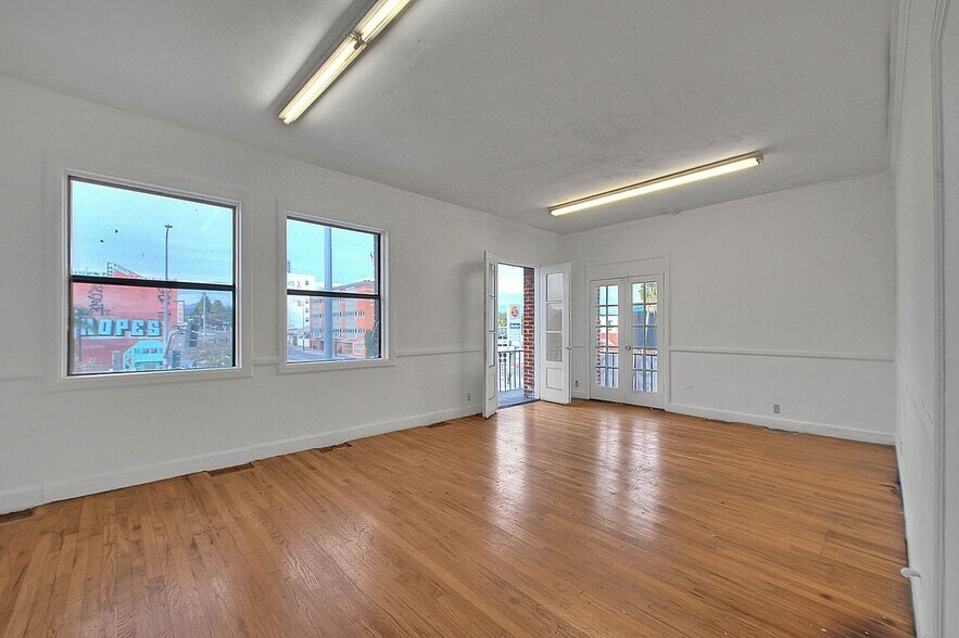 More Photos Of 3800-3814 Beverly Blvd, Los Angeles Storefront Retail Office For Sale